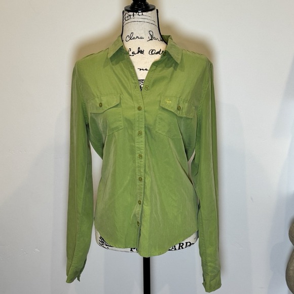 Abercrombie And Fitch Oversized Button Up Blouse Large Green Nwt Msrp 60.00 - Picture 1 of 4